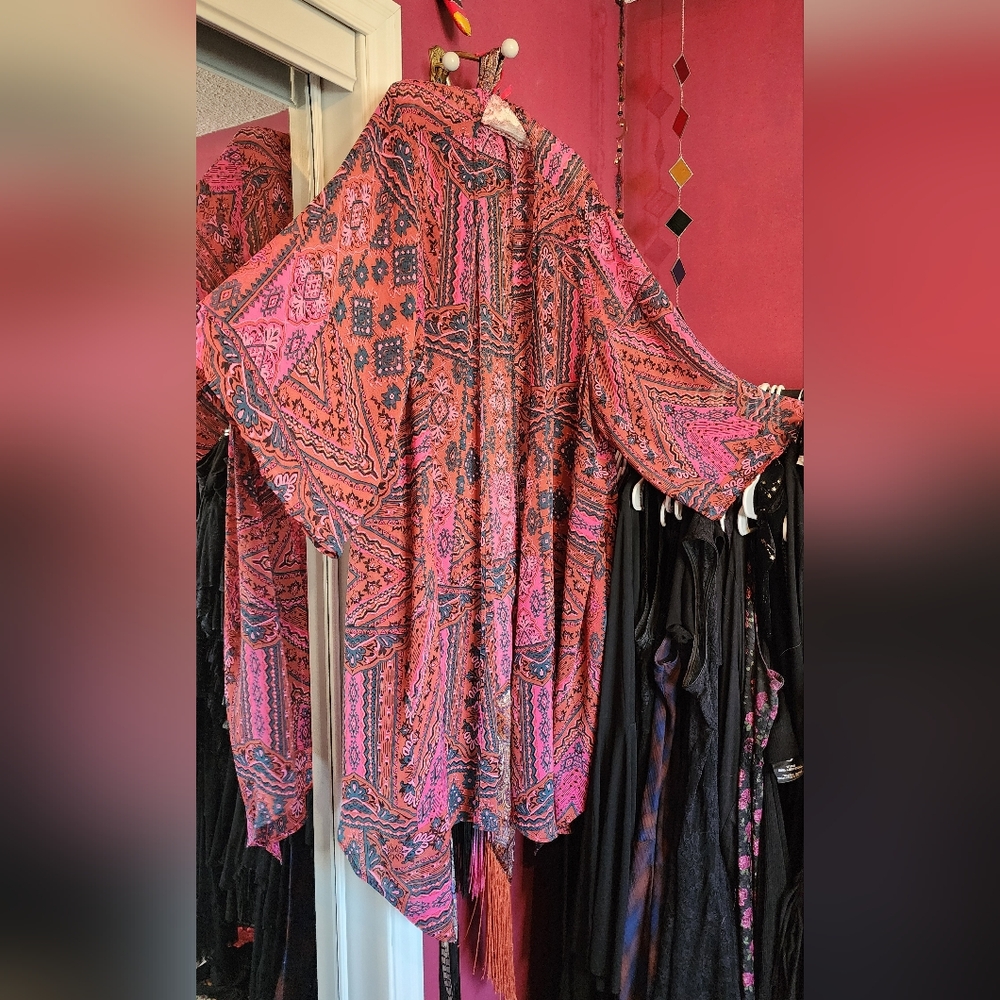 Torrid Kimono - Size 4X - Worn Twice